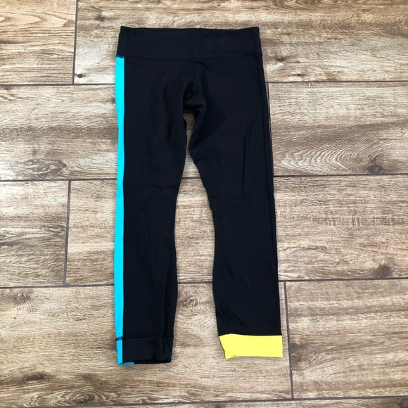 Lululemon Amped Crop Leggings Size 6 Colorblocked - Picture 2 of 8